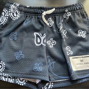 Ryoko Rain youth L black paisley mesh shorts